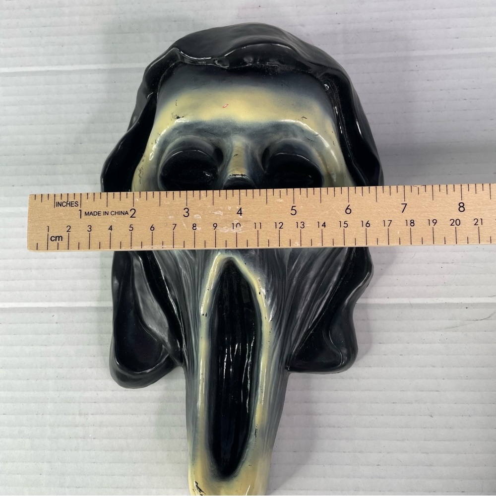 1996 Paper Magic Group Scream Movie Ghostface Wall Plaque Motion Activated Works - Picture 8 of 9